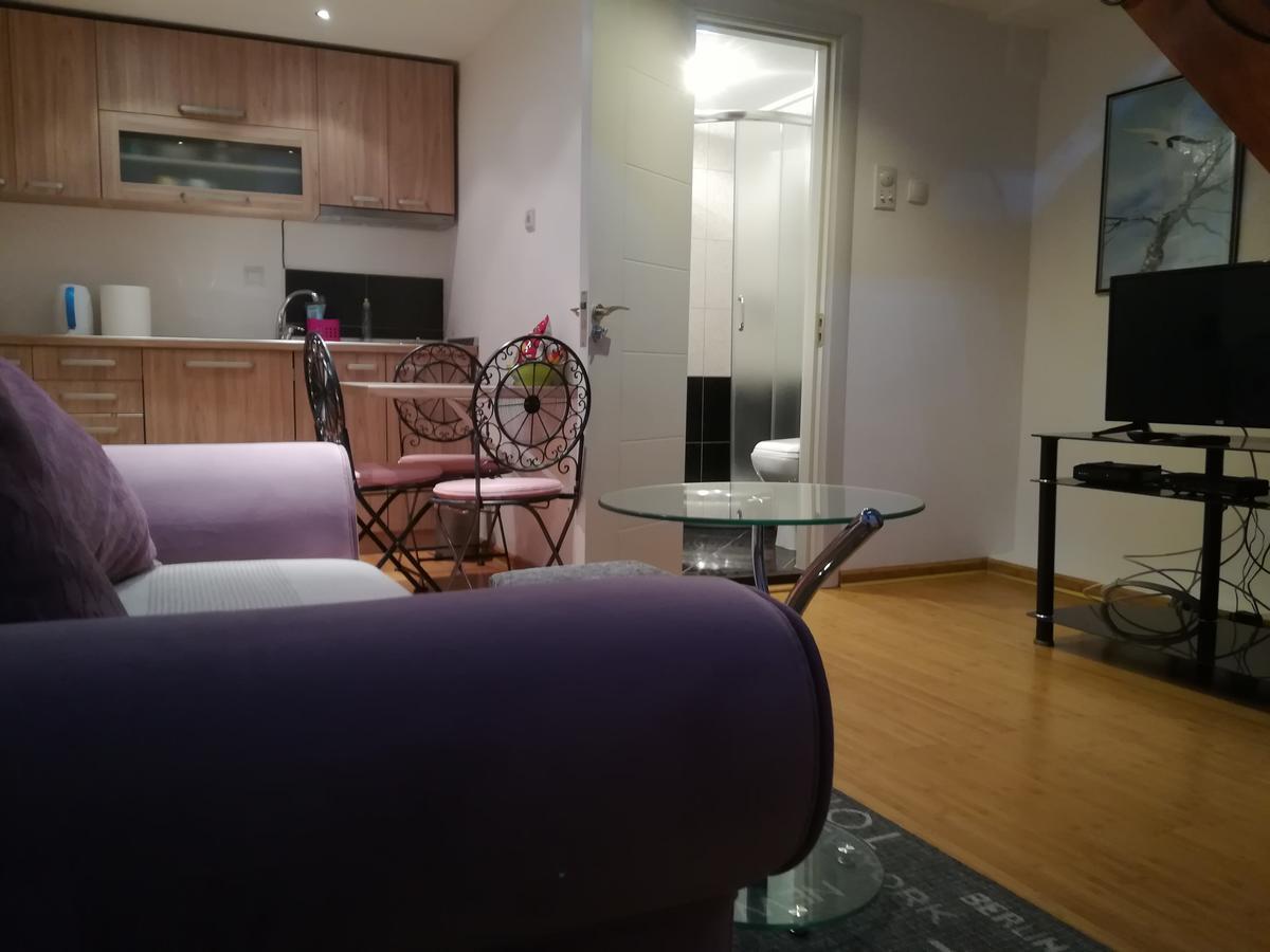 Apartman Galerija Нови-Сад Экстерьер фото